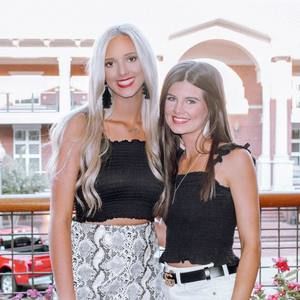 Meet your Posher, Molly